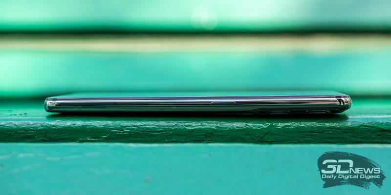  OnePlus Nord CE 2, правая грань: клавиша питания 